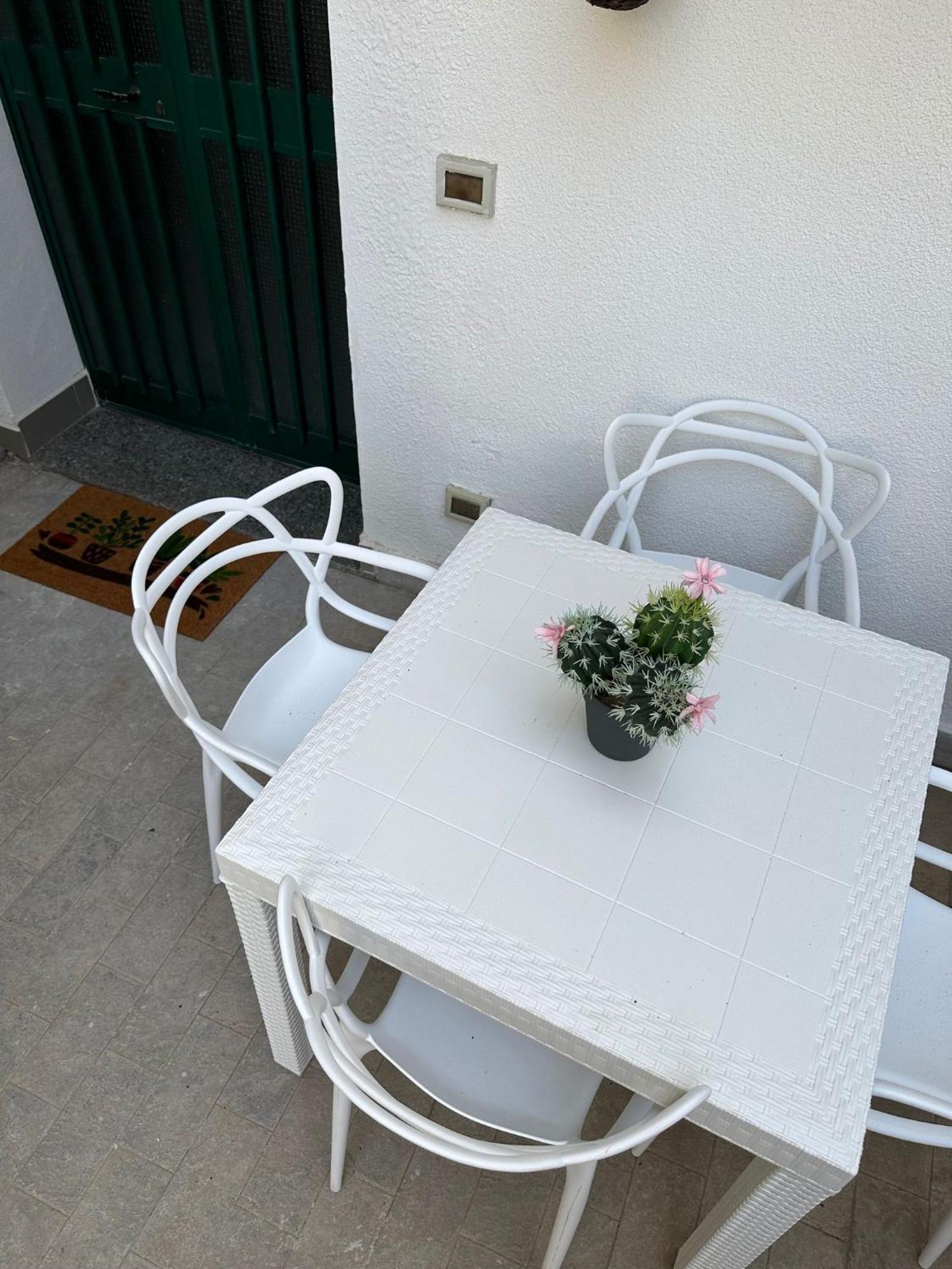 Nino'S Apartments Giardini-Naxos Exterior foto